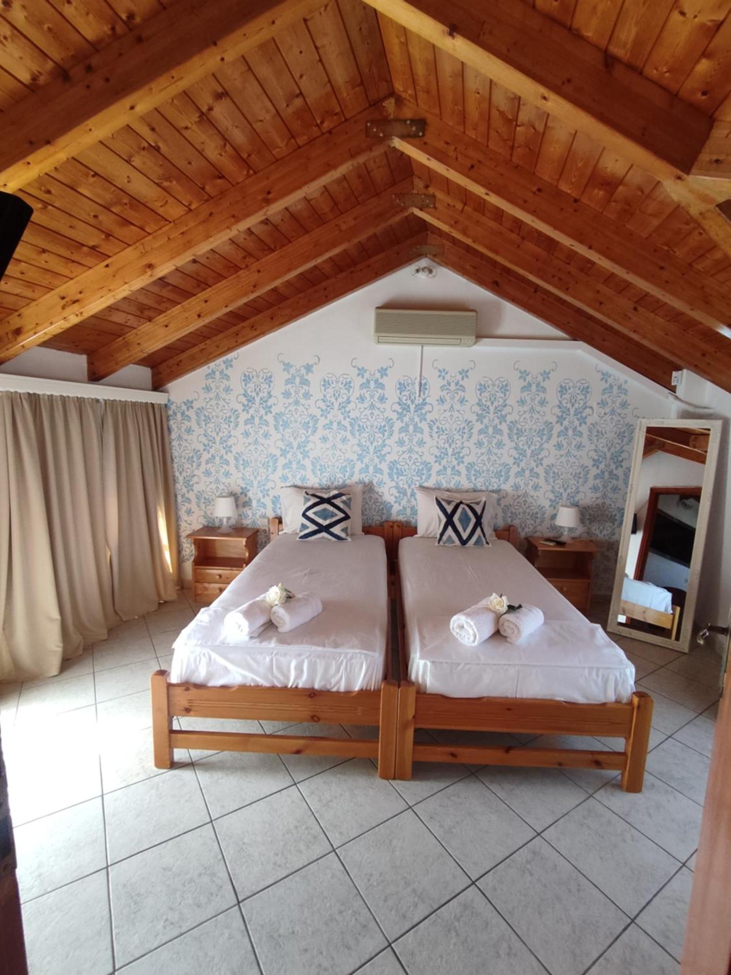 Chloe Attic Villa Agia Efimia Eksteriør bilde